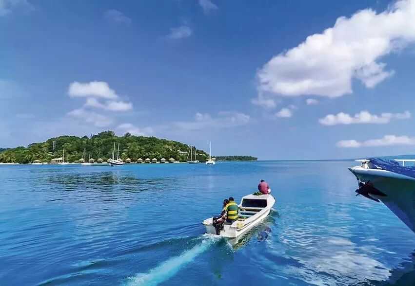 魁北克省商业移民（魁北克团聚移民新政策详解，父母团聚需要什么条件？）